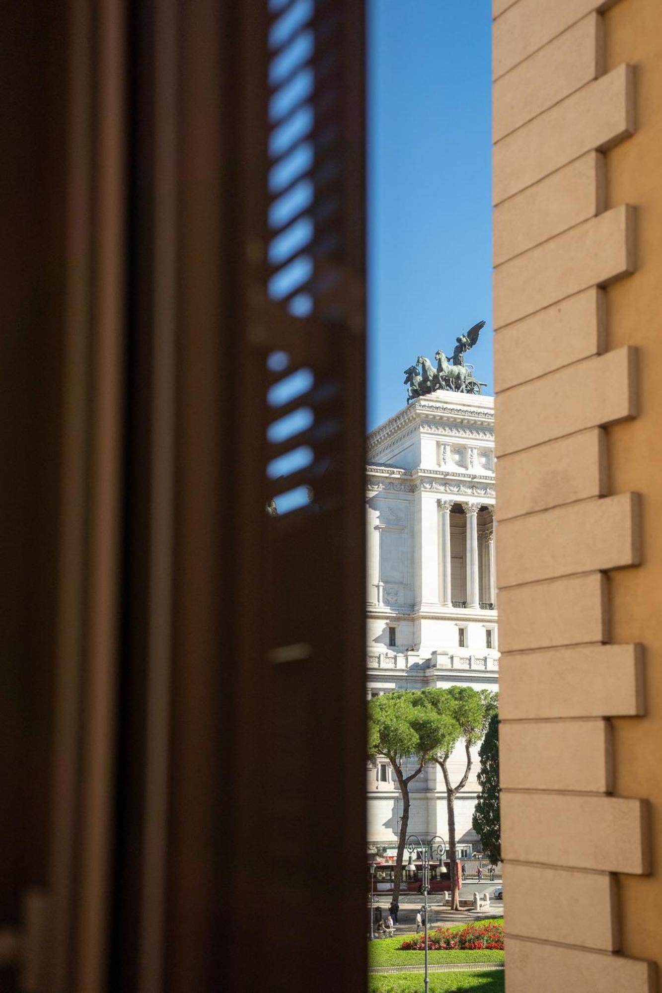 Roma Five Suites — Foto 3